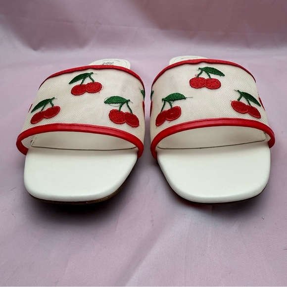 Cherry Embroidered Slide Sandals – Women’s 9.5 - Picture 3 of 9